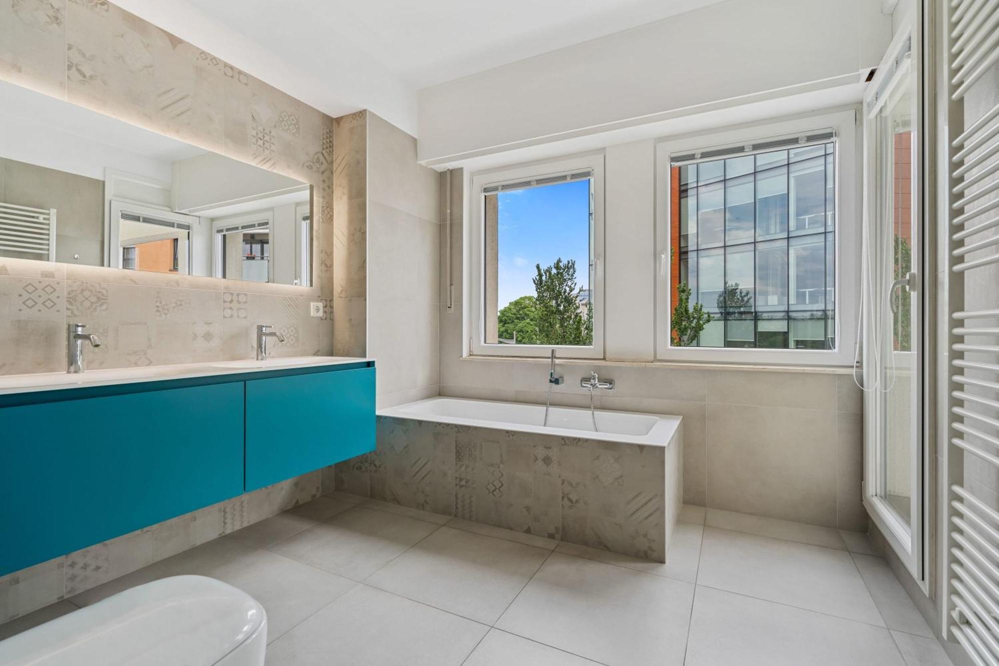 Central Lux 2Br Apt With City Views & Balcony 卢森堡 外观 照片